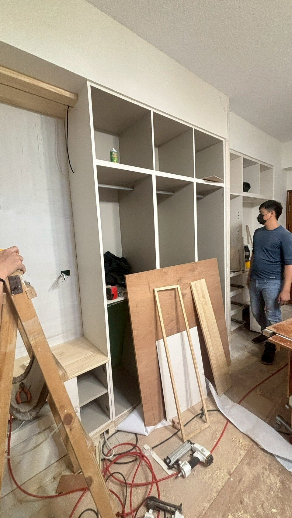 林宅木作衣櫃現場安裝施工